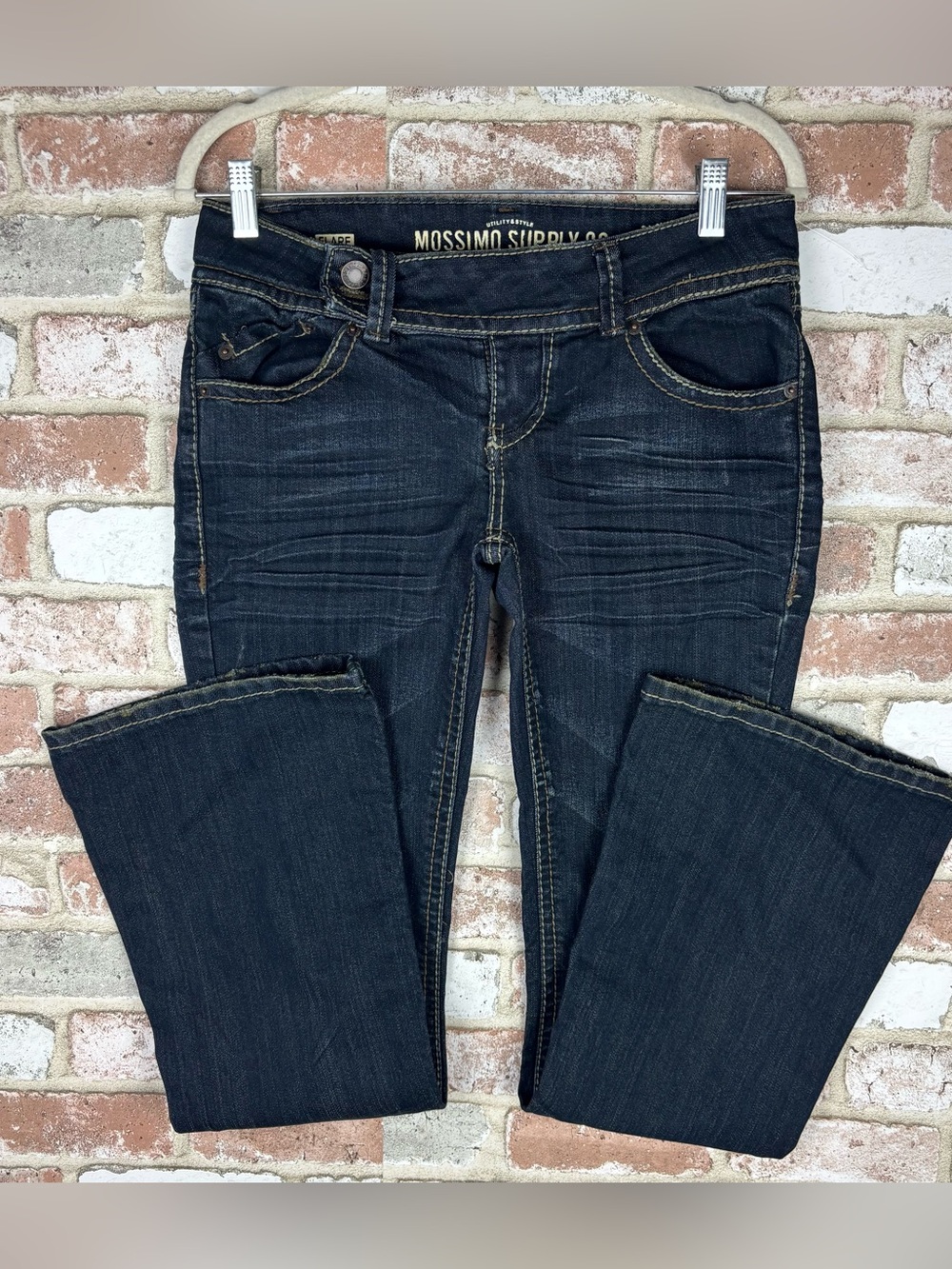 2000s y2k Low rise flare Jeans | women’s juniors size 6 (7) Dark wash Mossimo